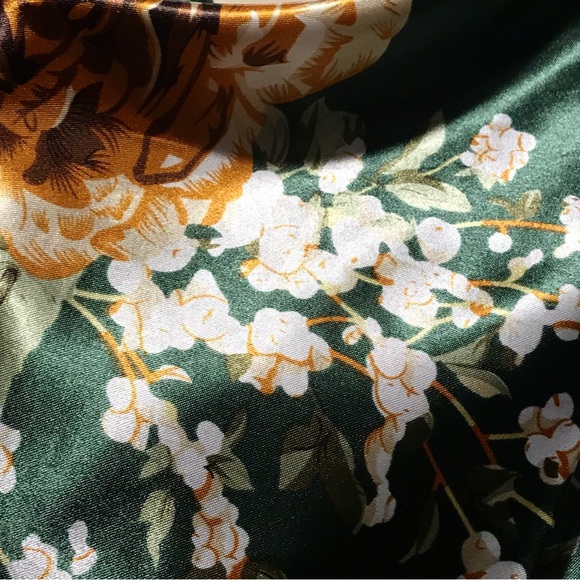 Top rated Large Square Silky Scarf 35” x 35” - Picture 3 of 4